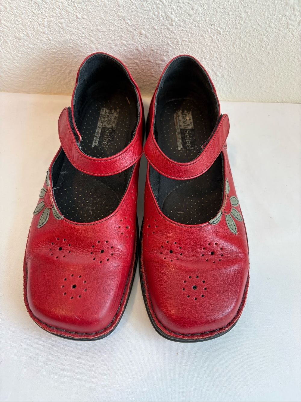 Josef Seibel Maryjane shoes